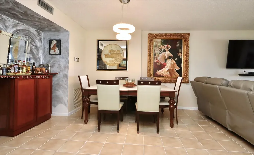 3850 Washington Street Hollywood FL 33021