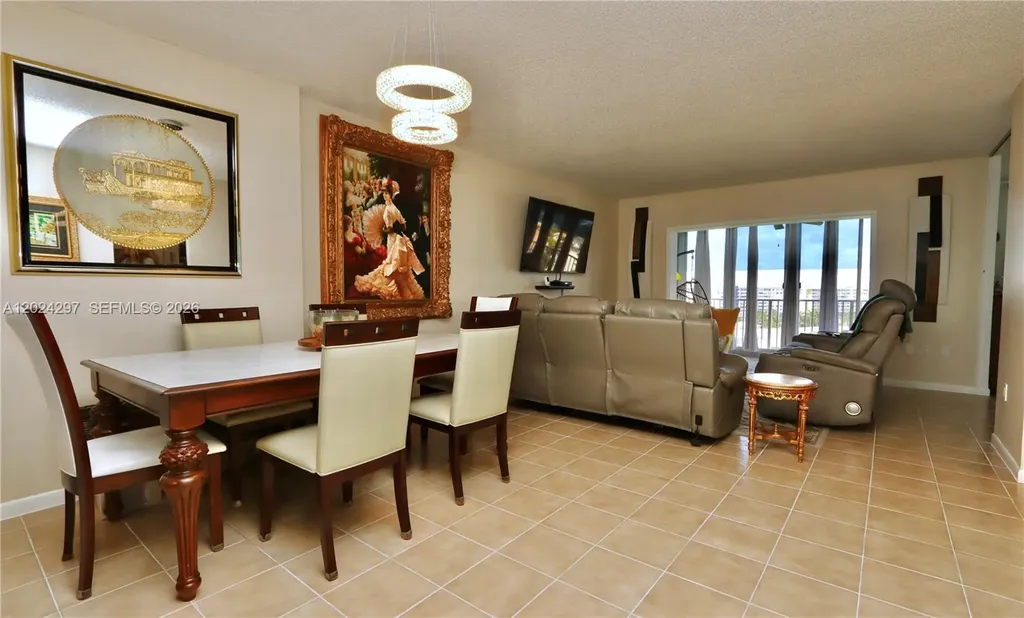 3850 Washington Street Hollywood FL 33021