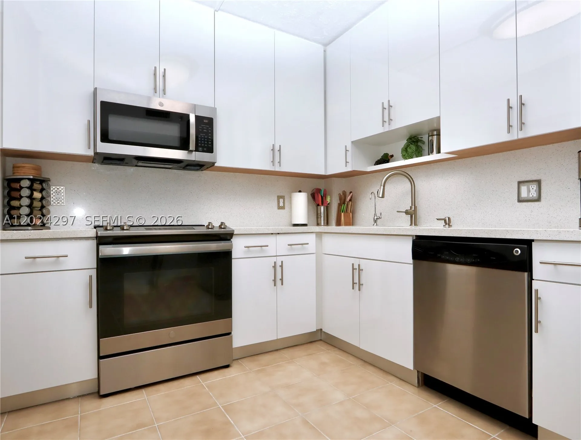 3850 Washington Street Hollywood FL 33021