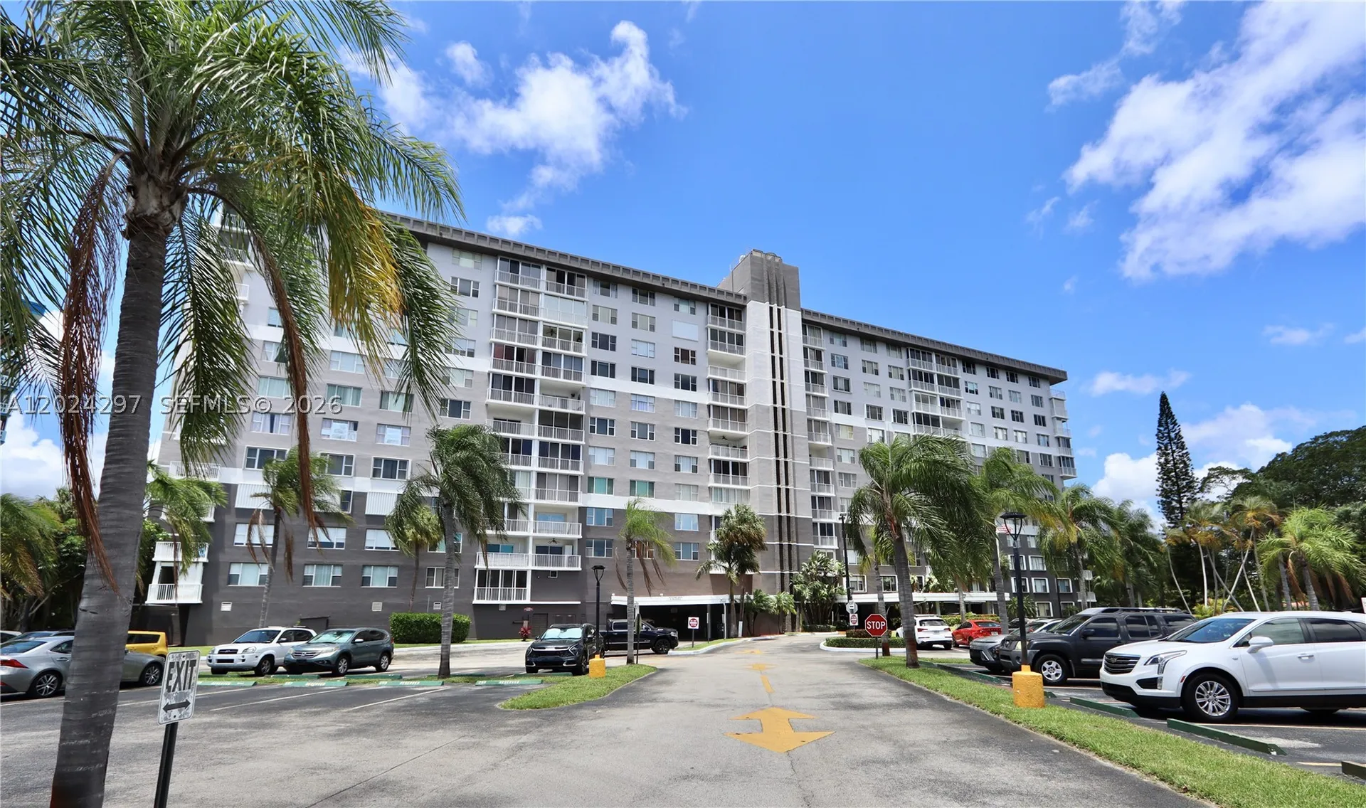 3850 Washington Street Hollywood FL 33021