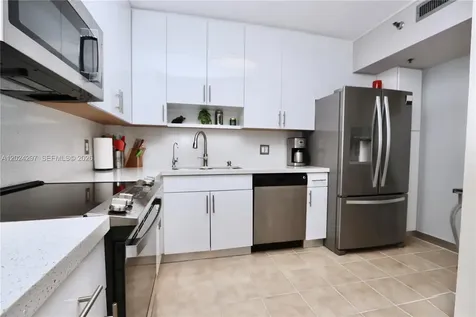 3850 Washington Street Hollywood FL 33021
