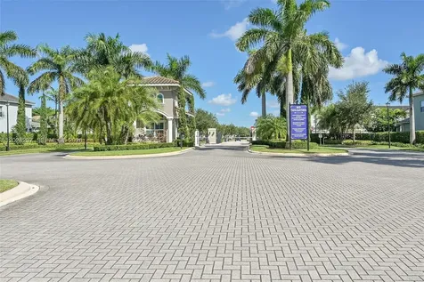 3850 Washington Street Hollywood FL 33021