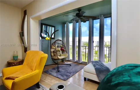3850 Washington Street Hollywood FL 33021