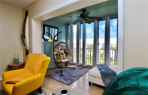 3850 Washington Street Hollywood FL 33021