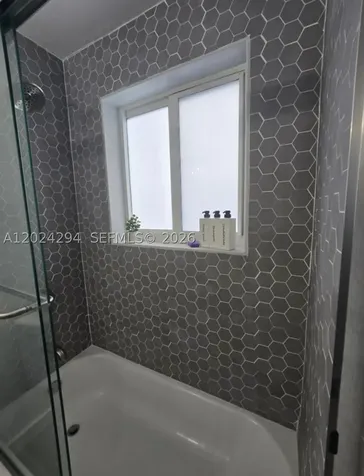 9591 SW 52nd Terrace Miami FL 33165