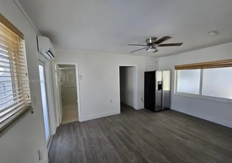 9591 SW 52nd Terrace Miami FL 33165