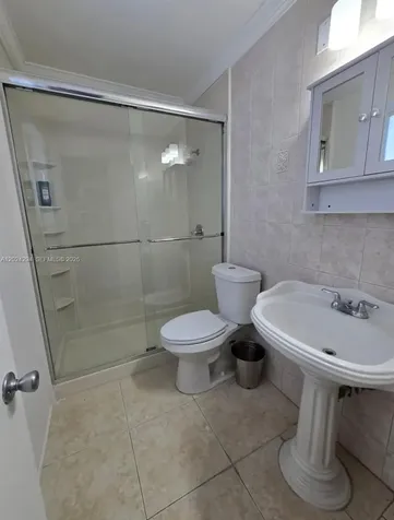 9591 SW 52nd Terrace Miami FL 33165