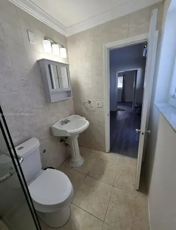 9591 SW 52nd Terrace Miami FL 33165