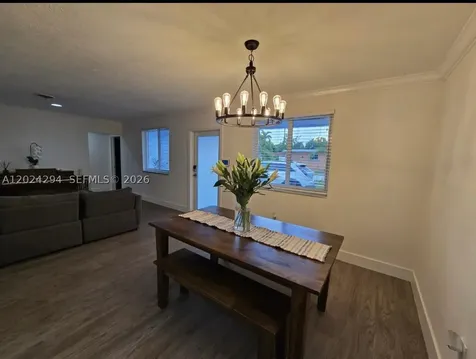 9591 SW 52nd Terrace Miami FL 33165