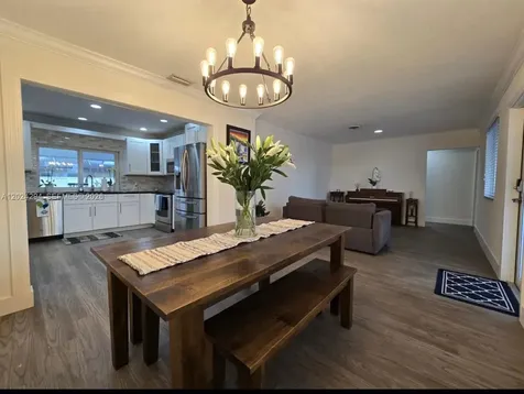 9591 SW 52nd Terrace Miami FL 33165