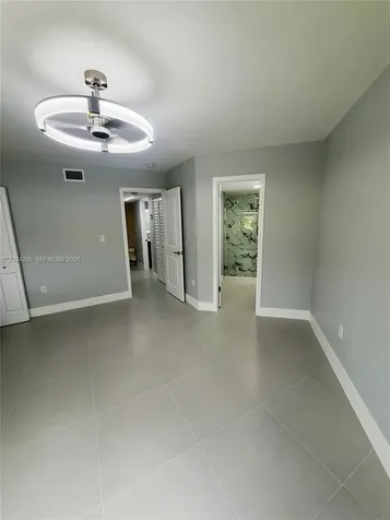 10233 NW 9th St Circle Miami FL 33172