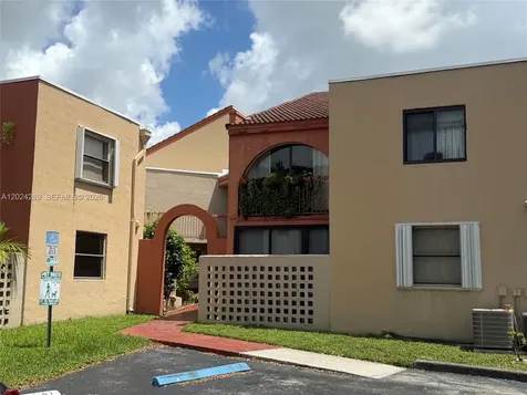 10233 NW 9th St Circle Miami FL 33172