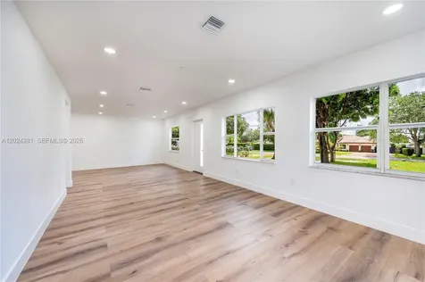 264 Navajo Street Miami Springs FL 33166