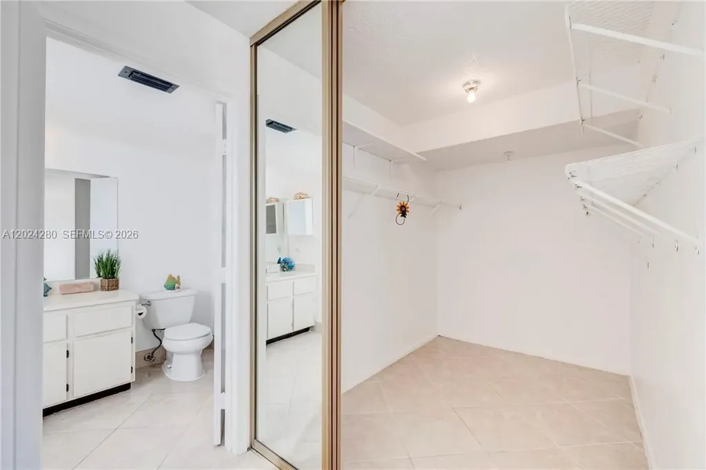 2205 S Cypress Bend Drive Pompano Beach FL 33069