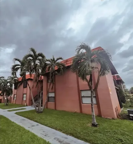 6480 W 27th Court Hialeah FL 33016