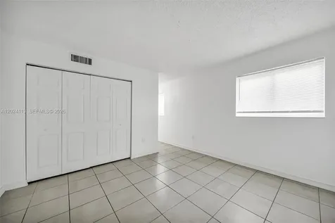 2011 Bay Drive Miami Beach FL 33141