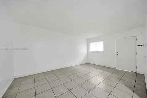 2011 Bay Drive Miami Beach FL 33141