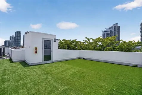 900 4th Street Miami Beach FL 33139