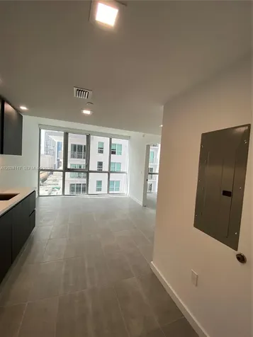 227 NE 2nd Street Miami FL 33132