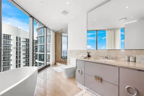 15701 Collins Avenue Sunny Isles Beach FL 33160