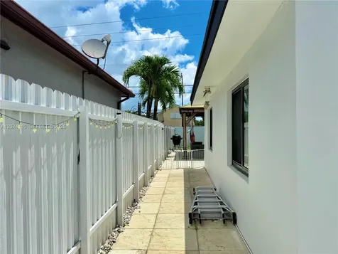 12701 NW 9th Street Miami FL 33182
