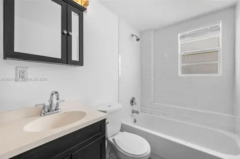 1876 SW 11th Terrace Miami FL 33135
