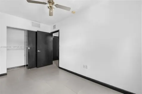1876 SW 11th Terrace Miami FL 33135