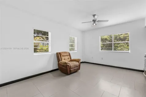 1876 SW 11th Terrace Miami FL 33135