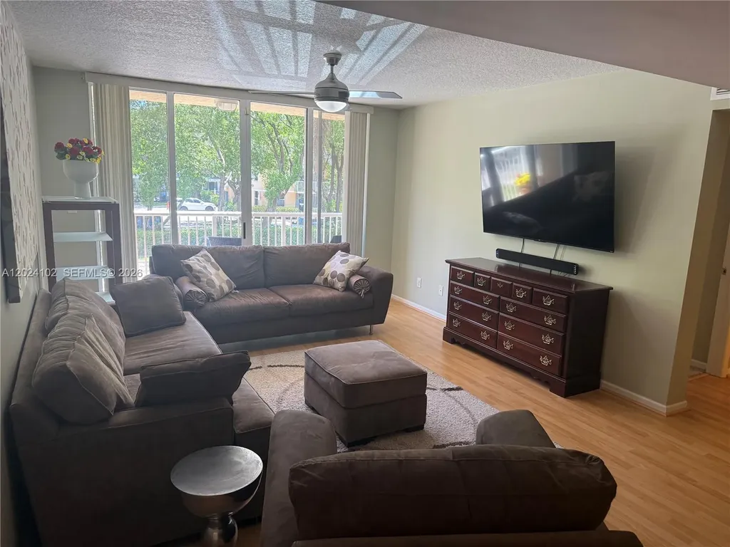 619 E Sheridan Street Dania Beach FL 33004