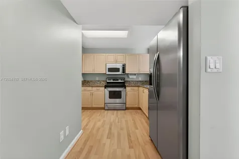 619 E Sheridan Street Dania Beach FL 33004