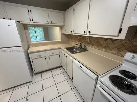 8020 Fairview Drive Tamarac FL 33321