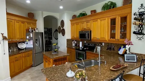 3885 E Hibiscus Street Weston FL 33332