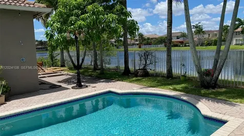 3885 E Hibiscus Street Weston FL 33332
