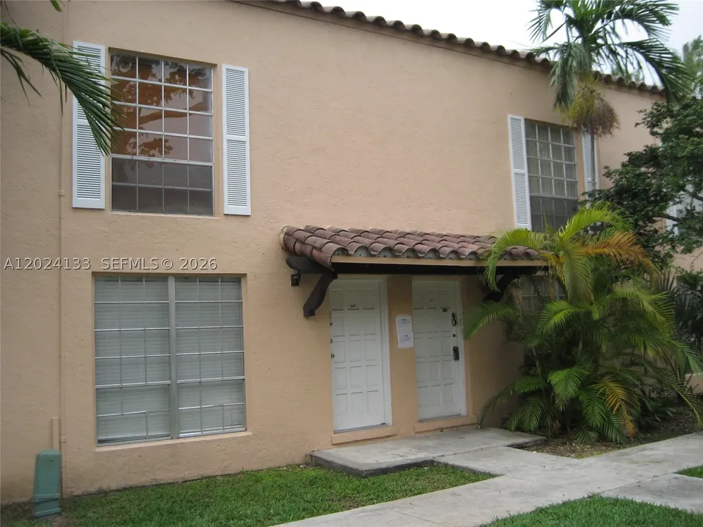 10806 N Kendall Drive Miami FL 33176