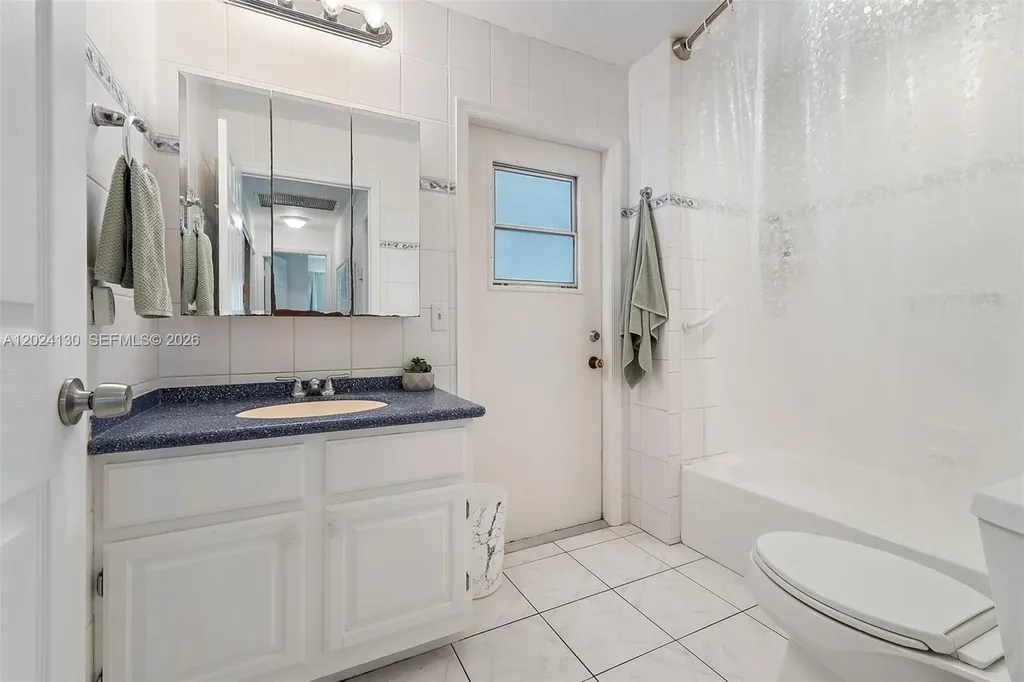 15305 N 96th Street N Palm Beach FL 33478