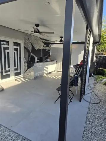 4250 W 10th Avenue Hialeah FL 33012