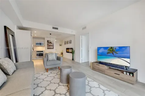 45 SW 9 Street Miami FL 33130