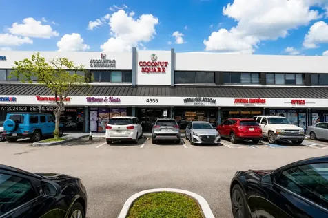 4355 W 16th Avenue Hialeah FL 33012