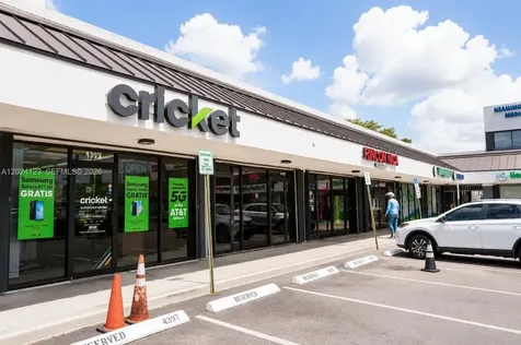 4355 W 16th Avenue Hialeah FL 33012
