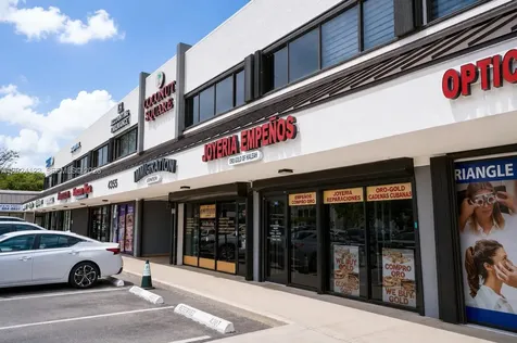 4355 W 16th Avenue Hialeah FL 33012