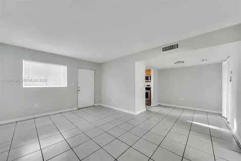 2011 Bay Drive Miami Beach FL 33141