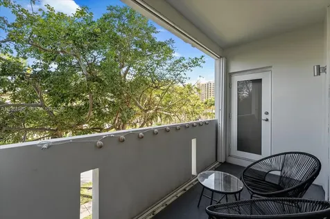 300 Galen Drive Key Biscayne FL 33149