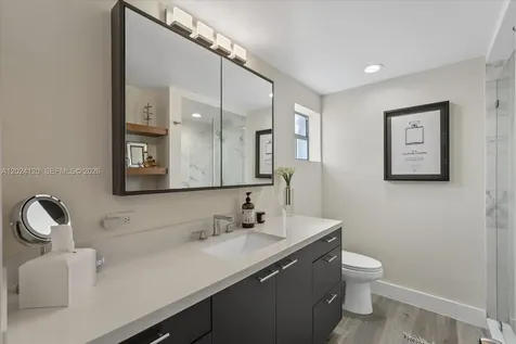 300 Galen Drive Key Biscayne FL 33149