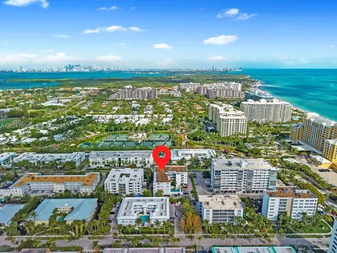 300 Galen Drive Key Biscayne FL 33149