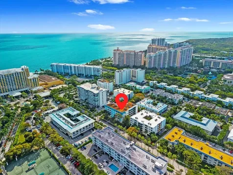 300 Galen Drive Key Biscayne FL 33149