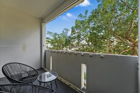 300 Galen Drive Key Biscayne FL 33149