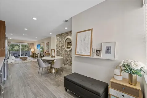 300 Galen Drive Key Biscayne FL 33149