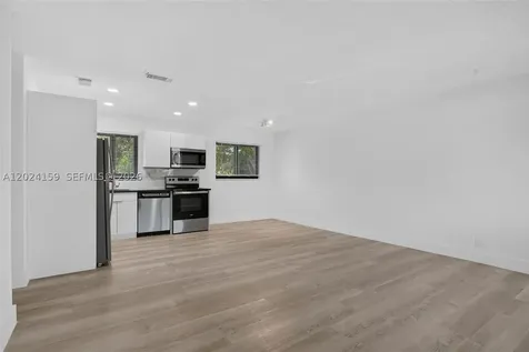 615 NE 26th Street Wilton Manors FL 33305