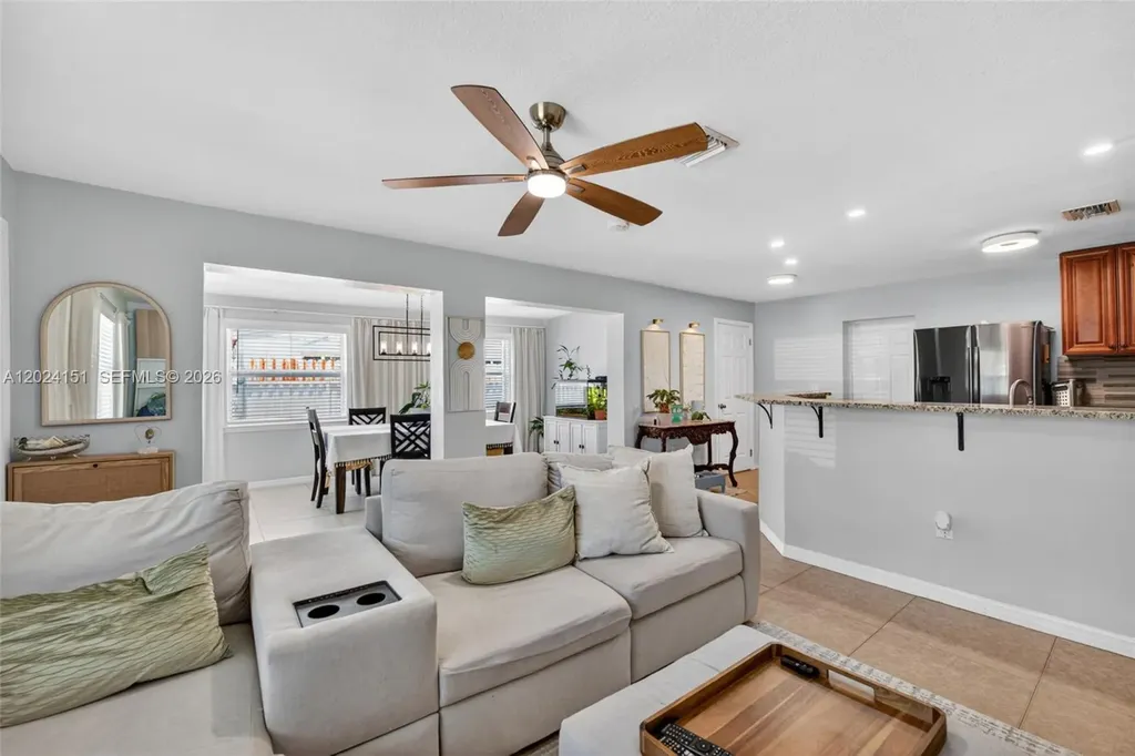 4311 SW 24th Street Fort Lauderdale FL 33317