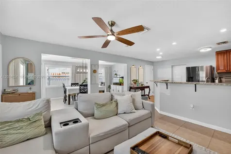 4311 SW 24th Street Fort Lauderdale FL 33317